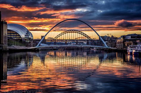 newcastle upon tyne saint laurent.